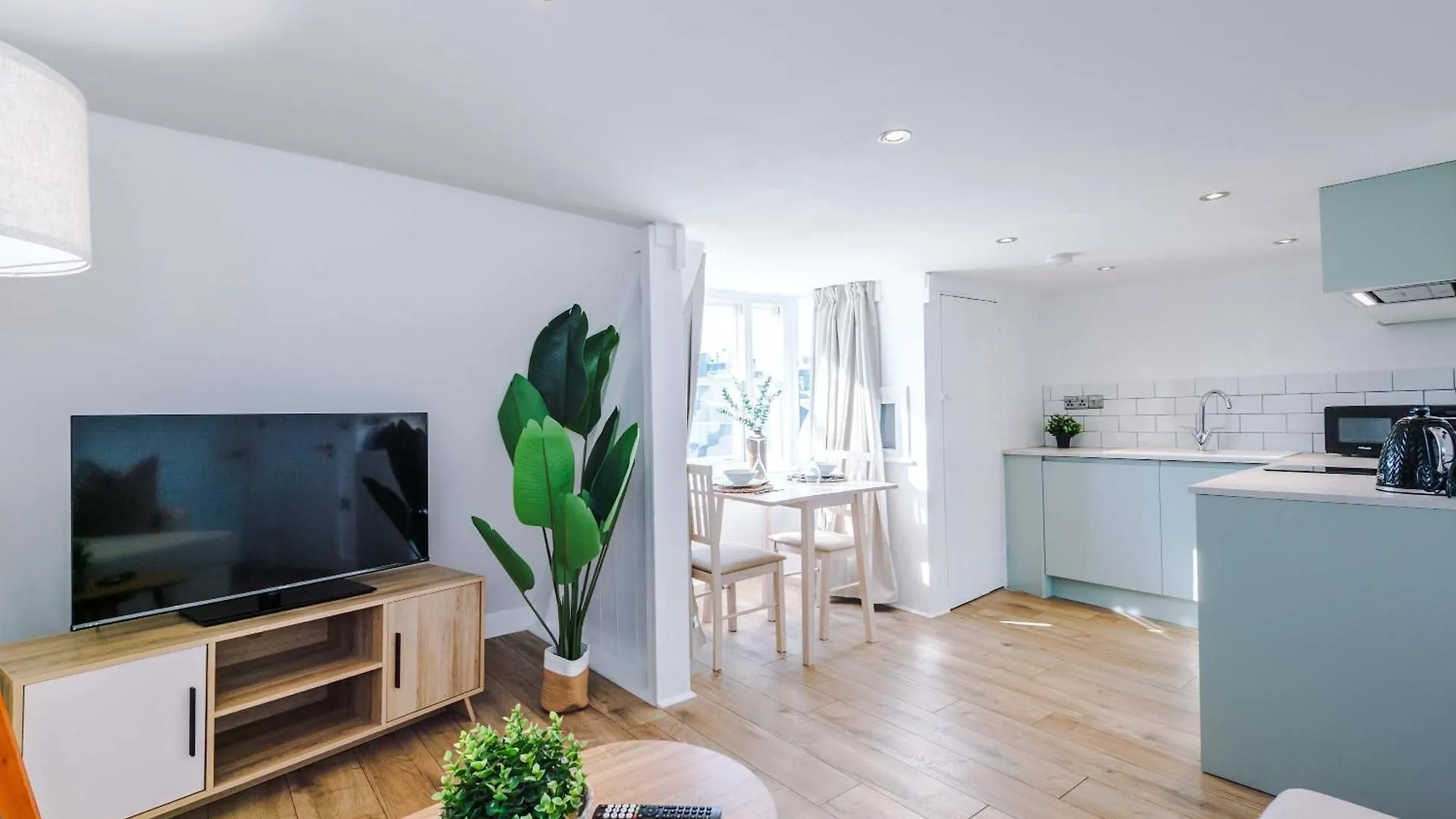 Westminster House Loft Apartment - By Assured Kingston upon Hull