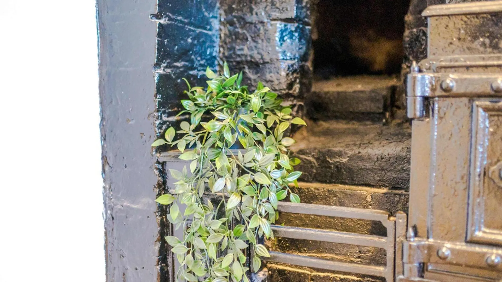 Westminster House Loft Apartment - By Assured Kingston upon Hull